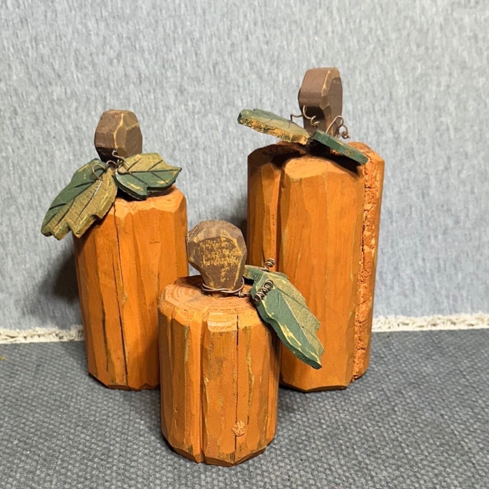 Set of 3 Primitive Folk Art Wood Pumpkins Autumn Rustic Halloween Decor